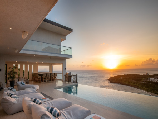 Luxury Oceanfront Villa in Indigo Bay, St. Maarten - Your Dream Getaway